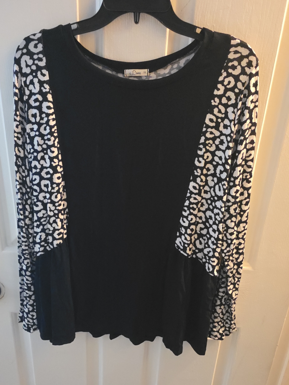 Black Long-Sleeve Top with White Leopard Panels by Lularoe